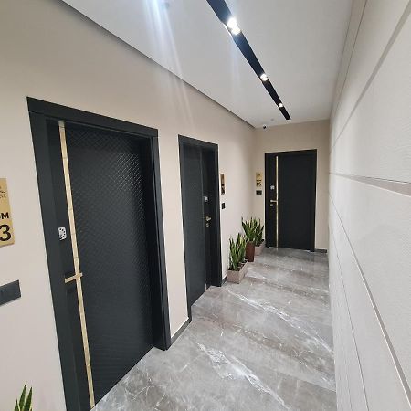 La Mirage Apartment 04 Tirana Kültér fotó