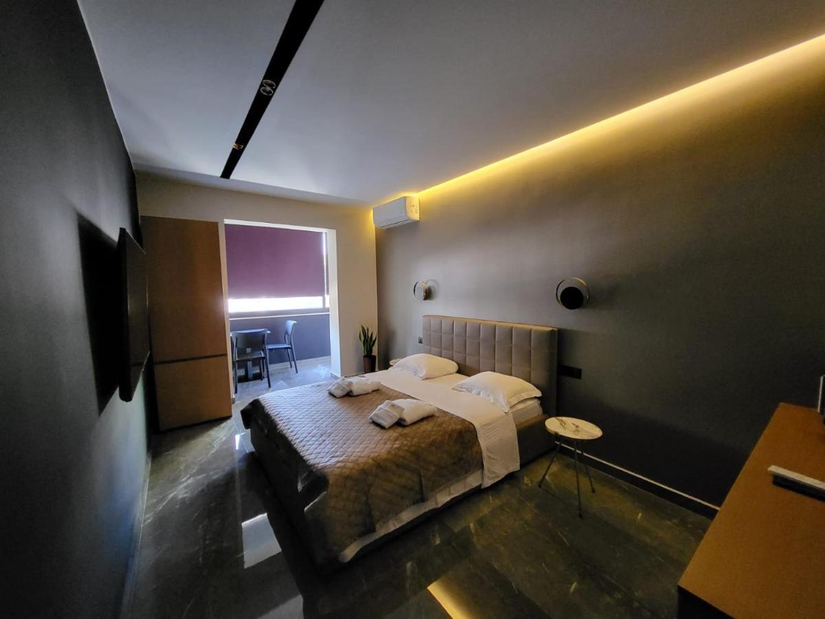 La Mirage Apartment 04 Tirana Kültér fotó
