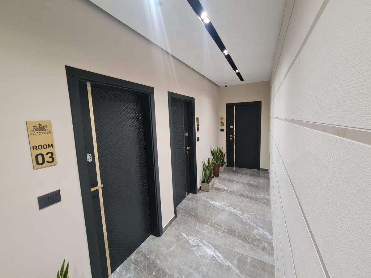 La Mirage Apartment 04 Tirana Kültér fotó